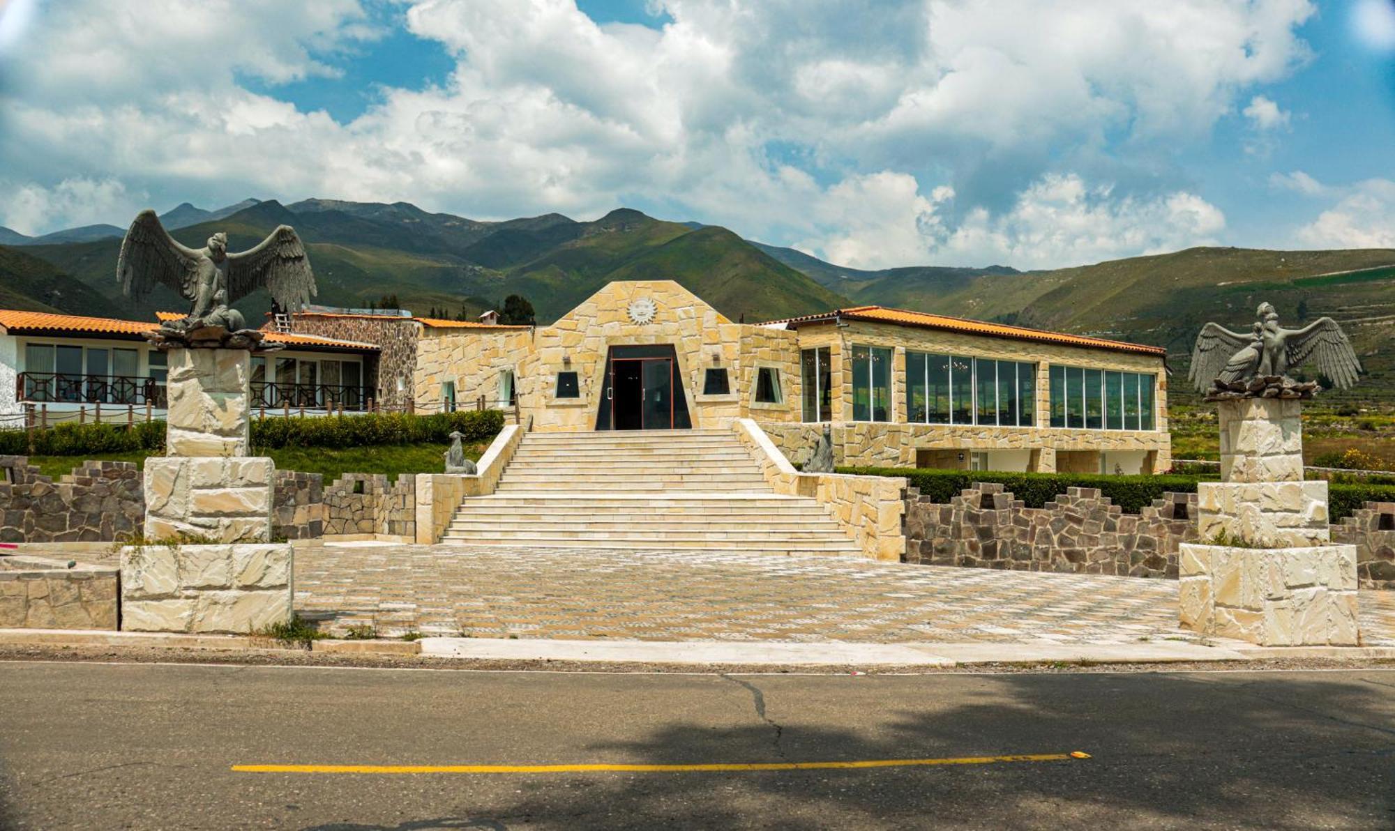 Hotel Puerta Del Sol Colca Yanque Eksteriør billede