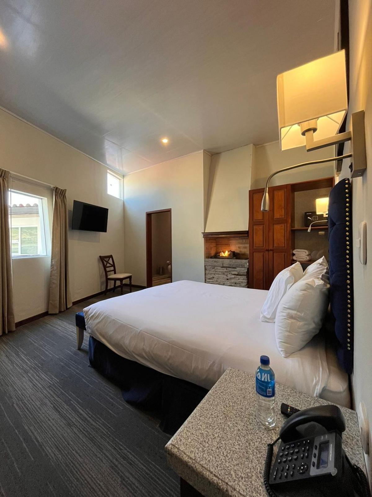 Hotel Puerta Del Sol Colca Yanque Eksteriør billede